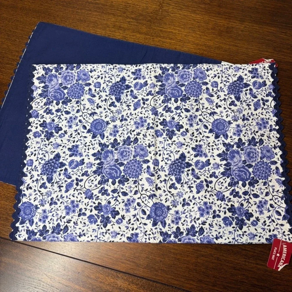 Americana Jo-Ann Blue White Floral Toile Ric Rac Placemats Set of 2 14x20 Cotton